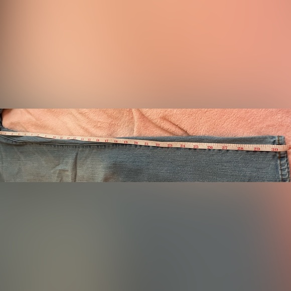 American Eagle light wash jeans, skinny - Picture 4 of 4